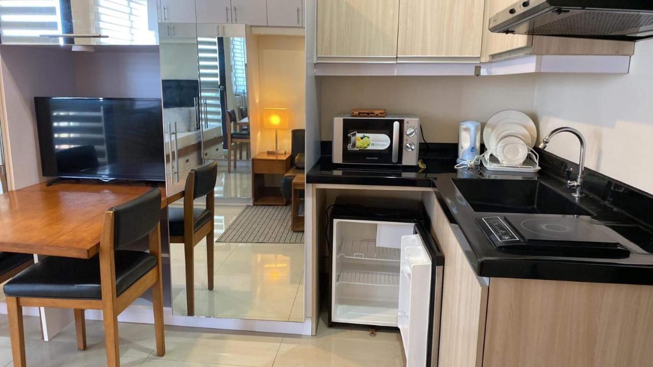 Mabolo Garden Flat A1 Rooftop Pool Near Ayala Mall Apartment Cebu Екстериор снимка