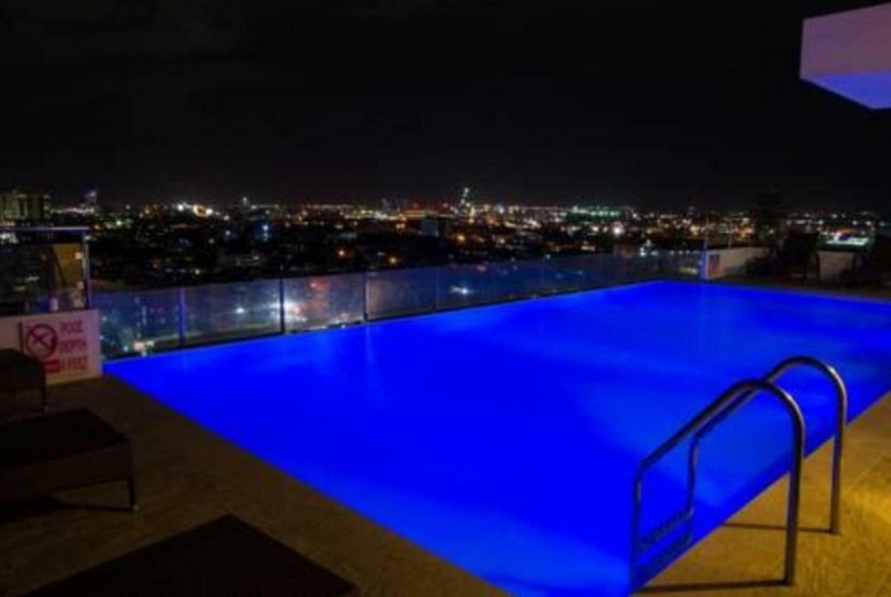 Mabolo Garden Flat A1 Rooftop Pool Near Ayala Mall Apartment Cebu Екстериор снимка